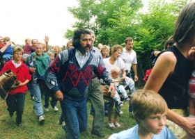 'Cut the Iron Curtain': Germany's 1989 freedom picnic | Recurso educativo 788886